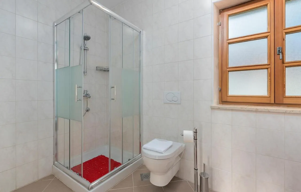 Villa Vernier With Private Pool And Jacuzzi Kringa 克罗地亚